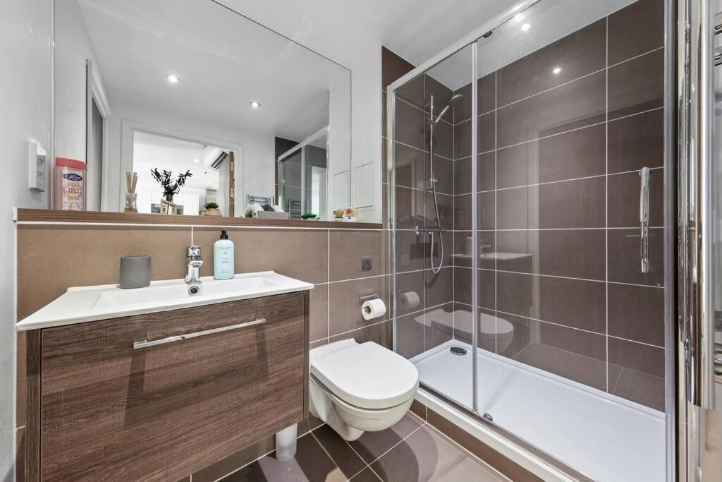 Апартаменты Beautiful Living Sleep 7 In London Bp34 Экстерьер фото